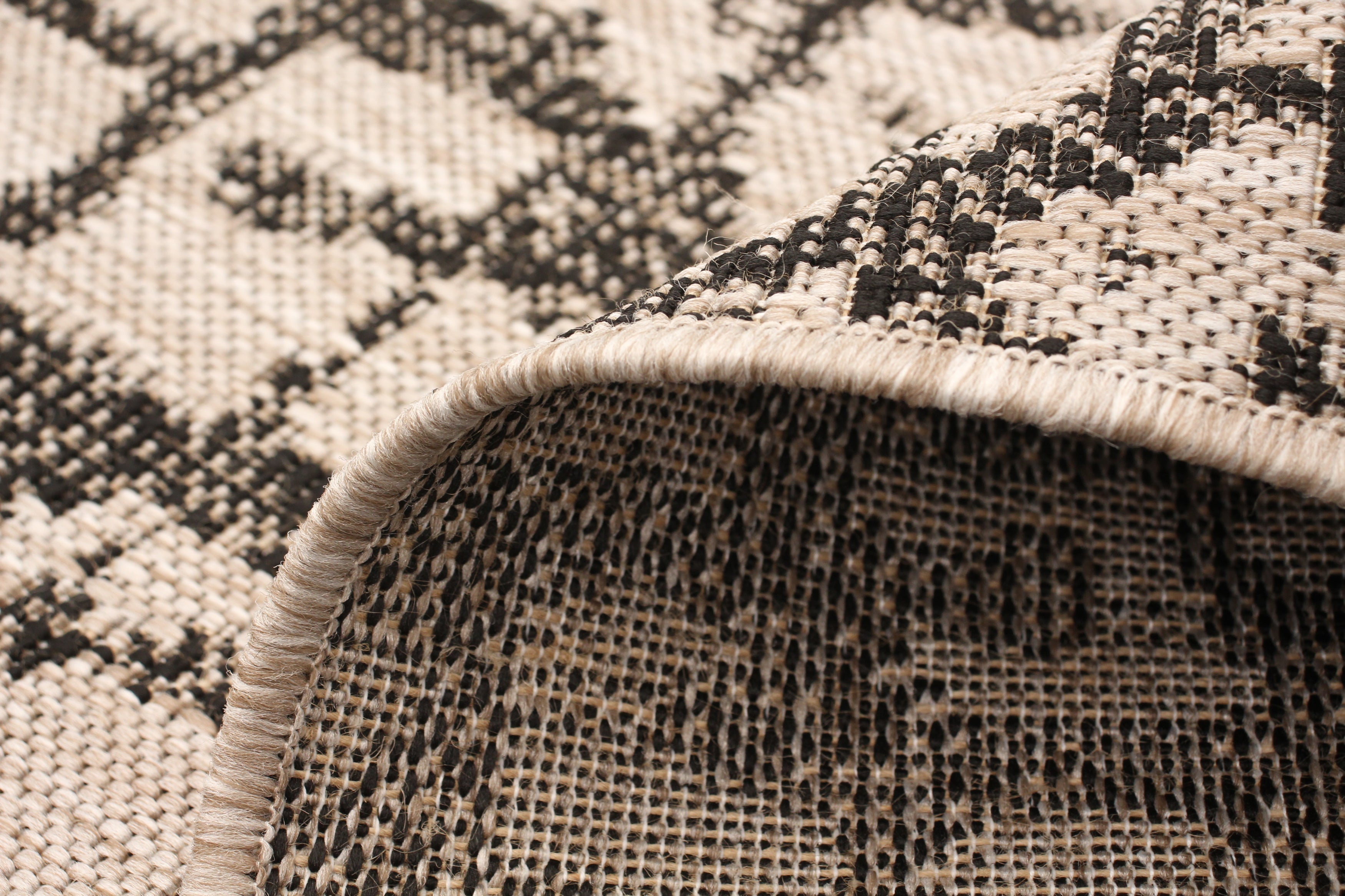 Velvet Horizon Weave