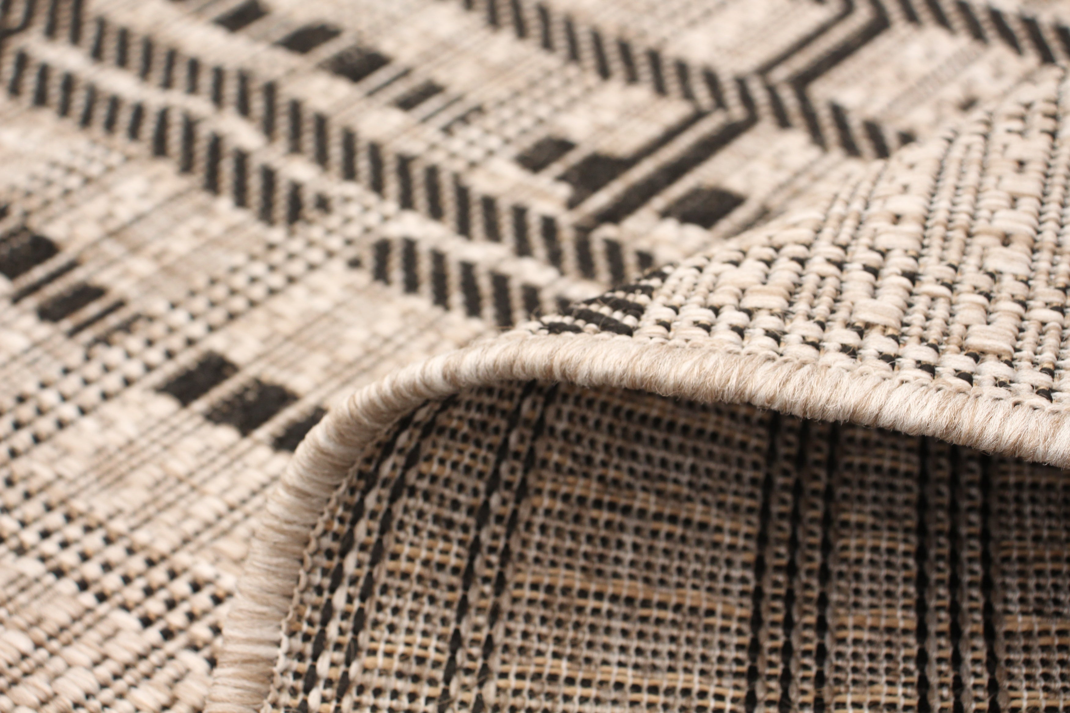 Velvet Horizon Weave