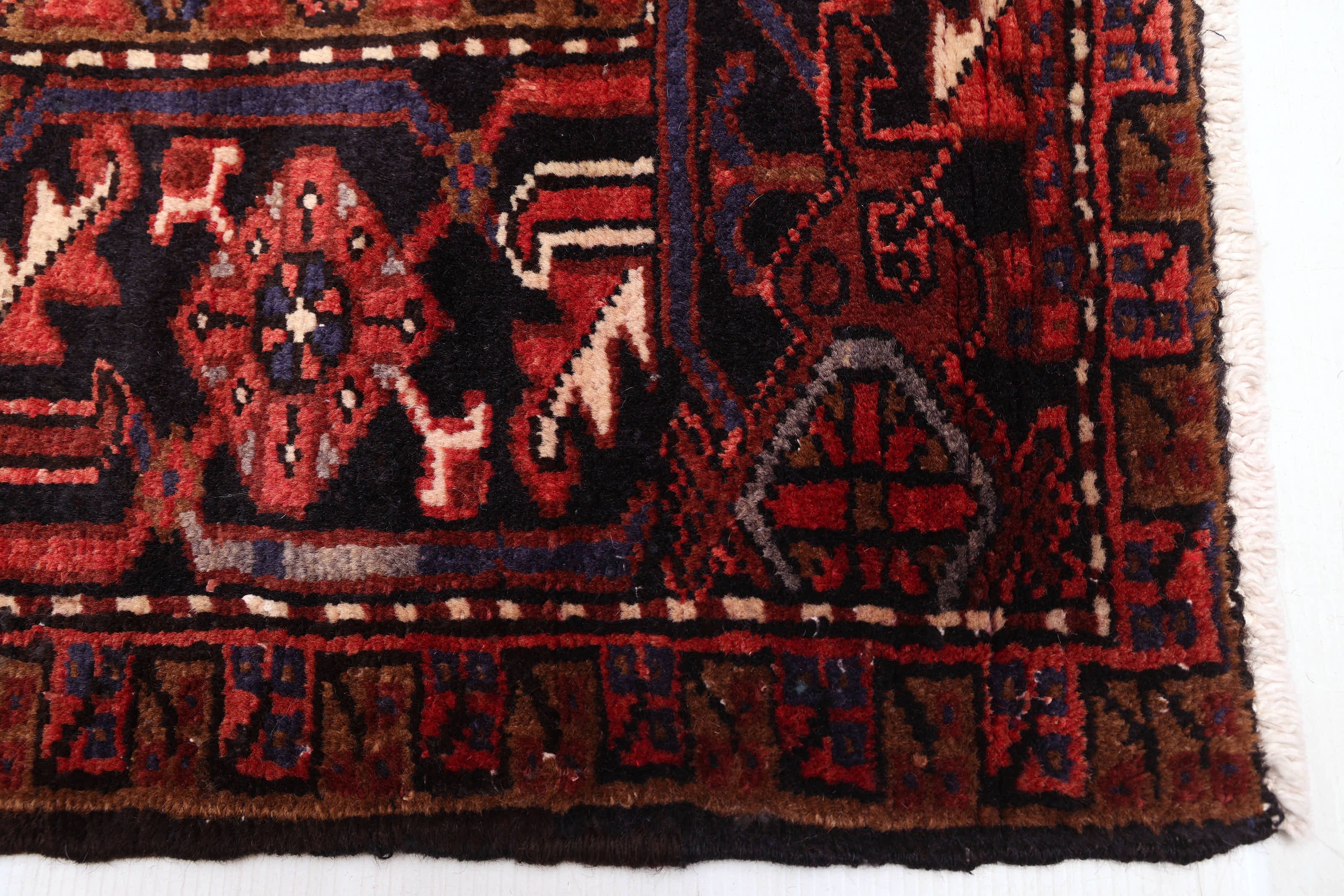 Hand-Knotted Wool Rug – MKR-2487 | Traditional Medallion Design