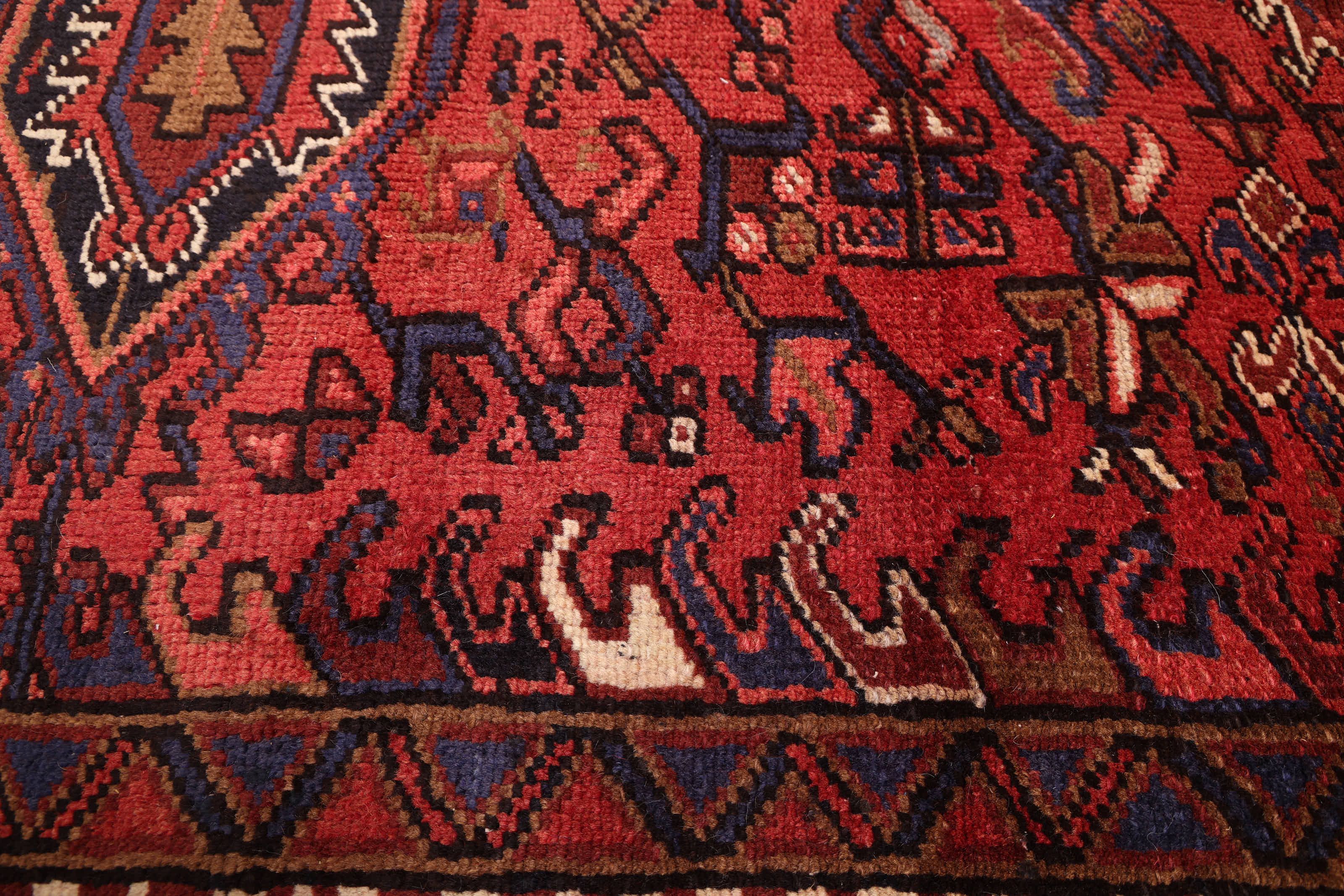 Hand-Knotted Wool Rug – MKR-2487 | Traditional Medallion Design