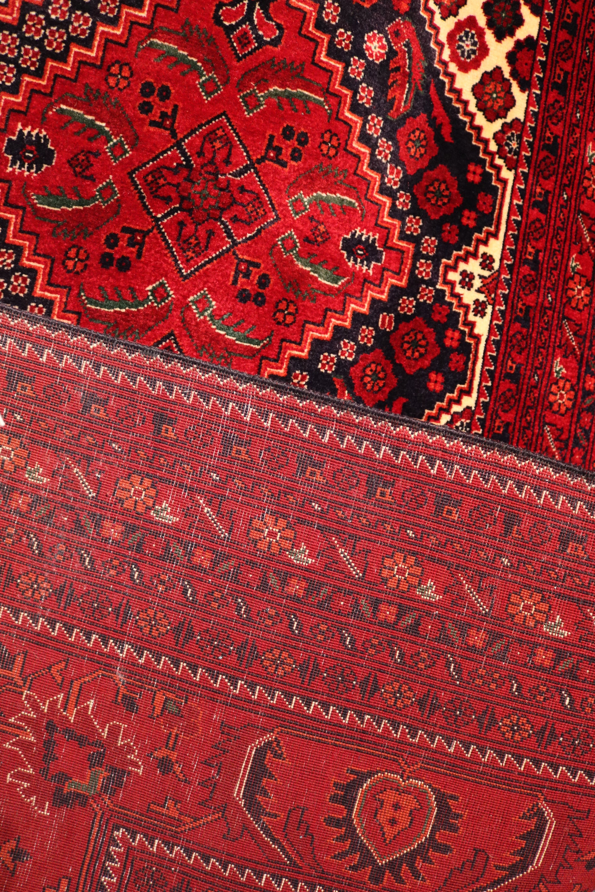 Belgian Wool, Afghan Hand-Knotted Rug – BWA-5019502 | Traditional Design